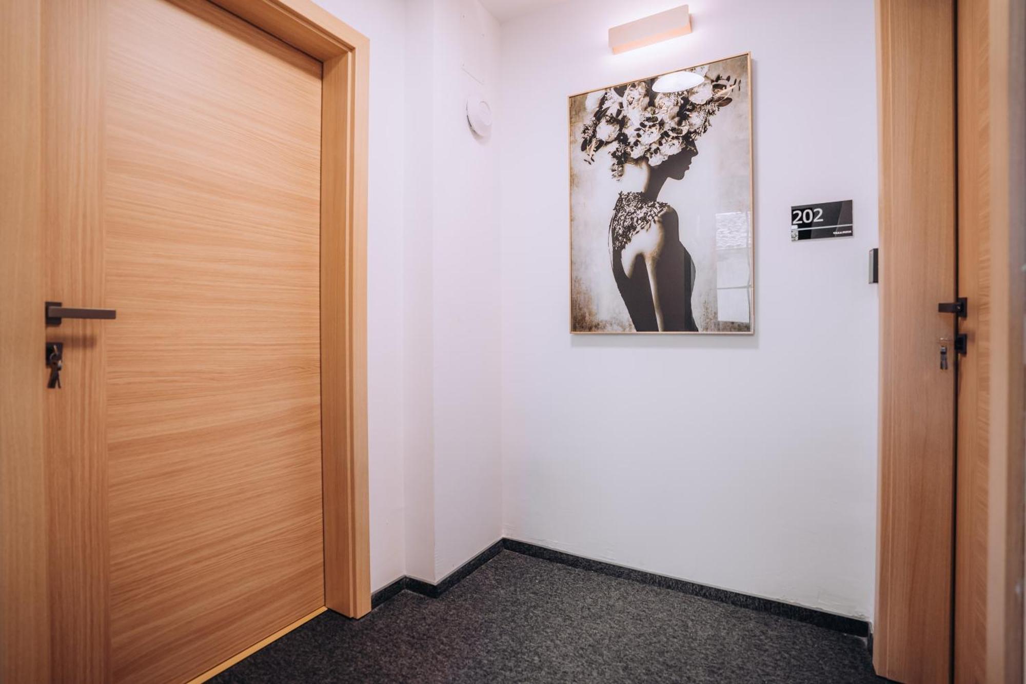 Villa Pupin Gorna Porta 오흐리드 외부 사진